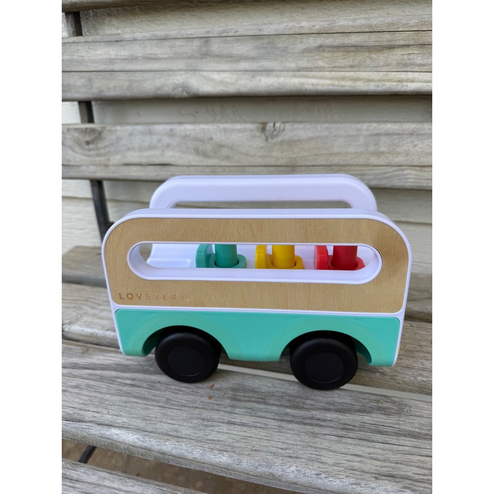 Lovevery Wheel Around Town Bus w 3 Peg People Montessori Toddler Toy